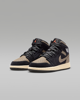 NIKE公式】エア ジョーダン 1 MID SE ジュニアシューズ.オンライン
